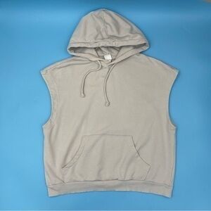 NWOT: H&M Sleeveless Hoodie